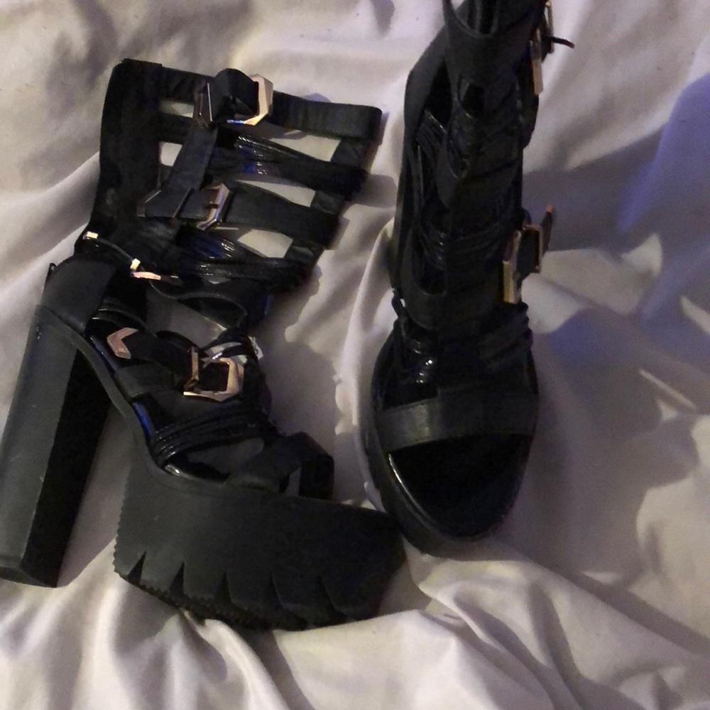 Black bumpers